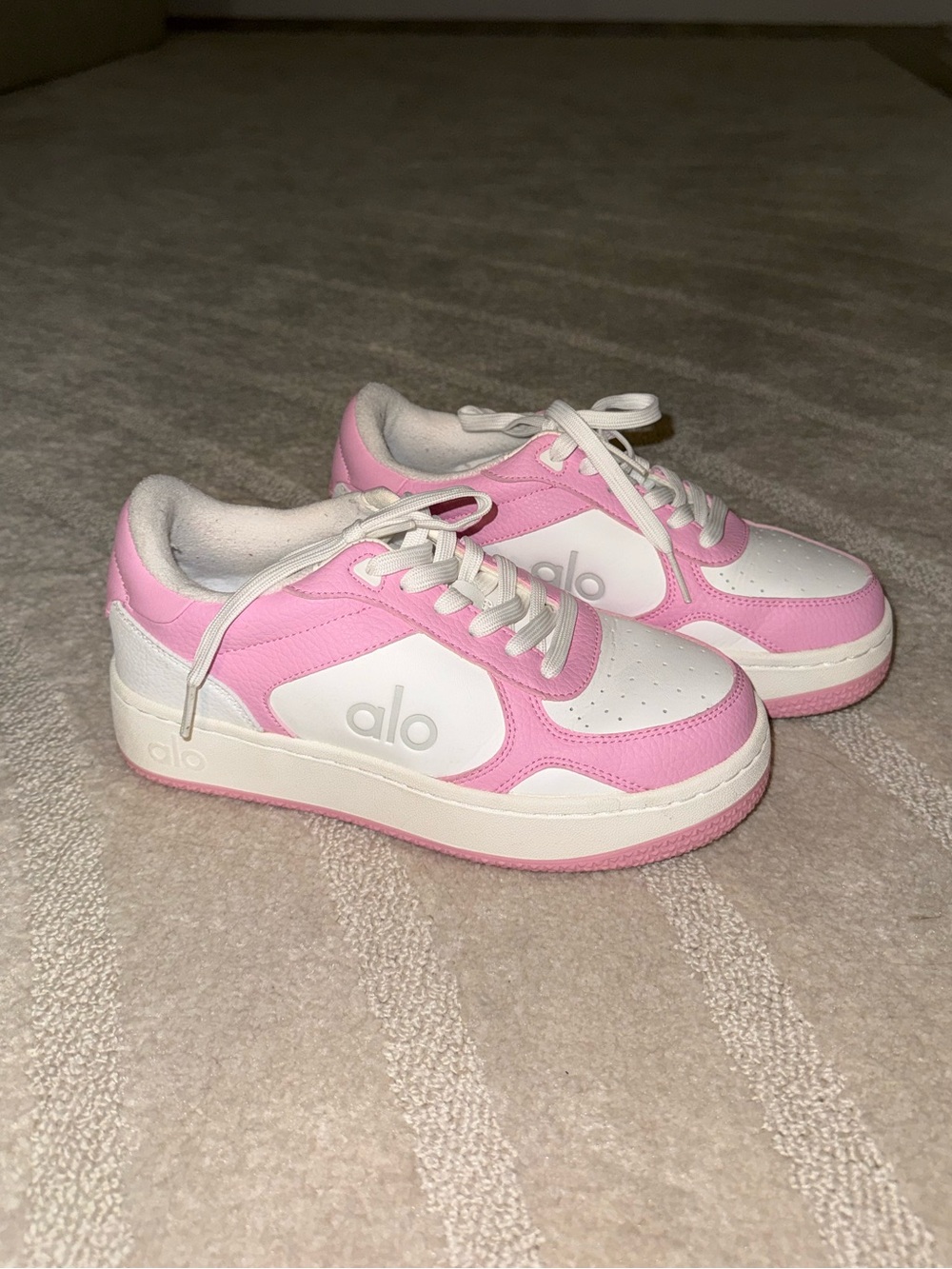ALO Yoga Pink/White Recovery Mode Sneakers